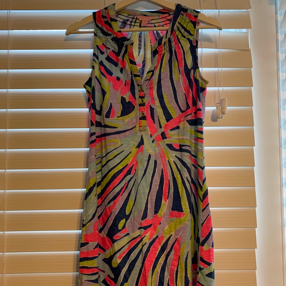 Women’s Sleeveless Lilly Pulitzer dress